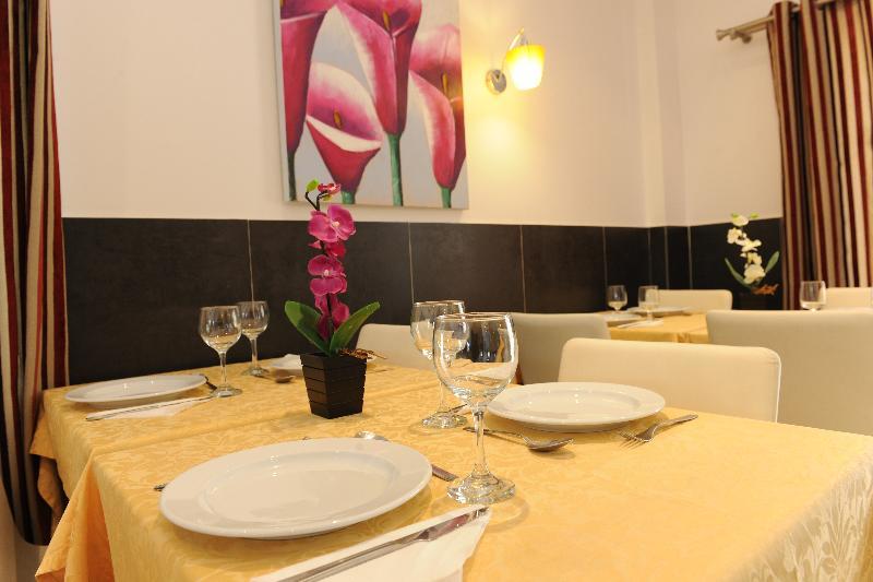 Inn Luanda Exterior photo